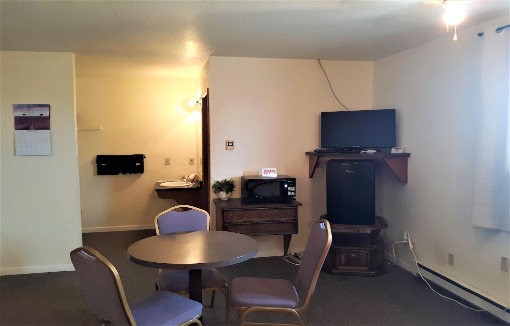 Oyo Hotel Cheyenne Wells - Us 40 Экстерьер фото