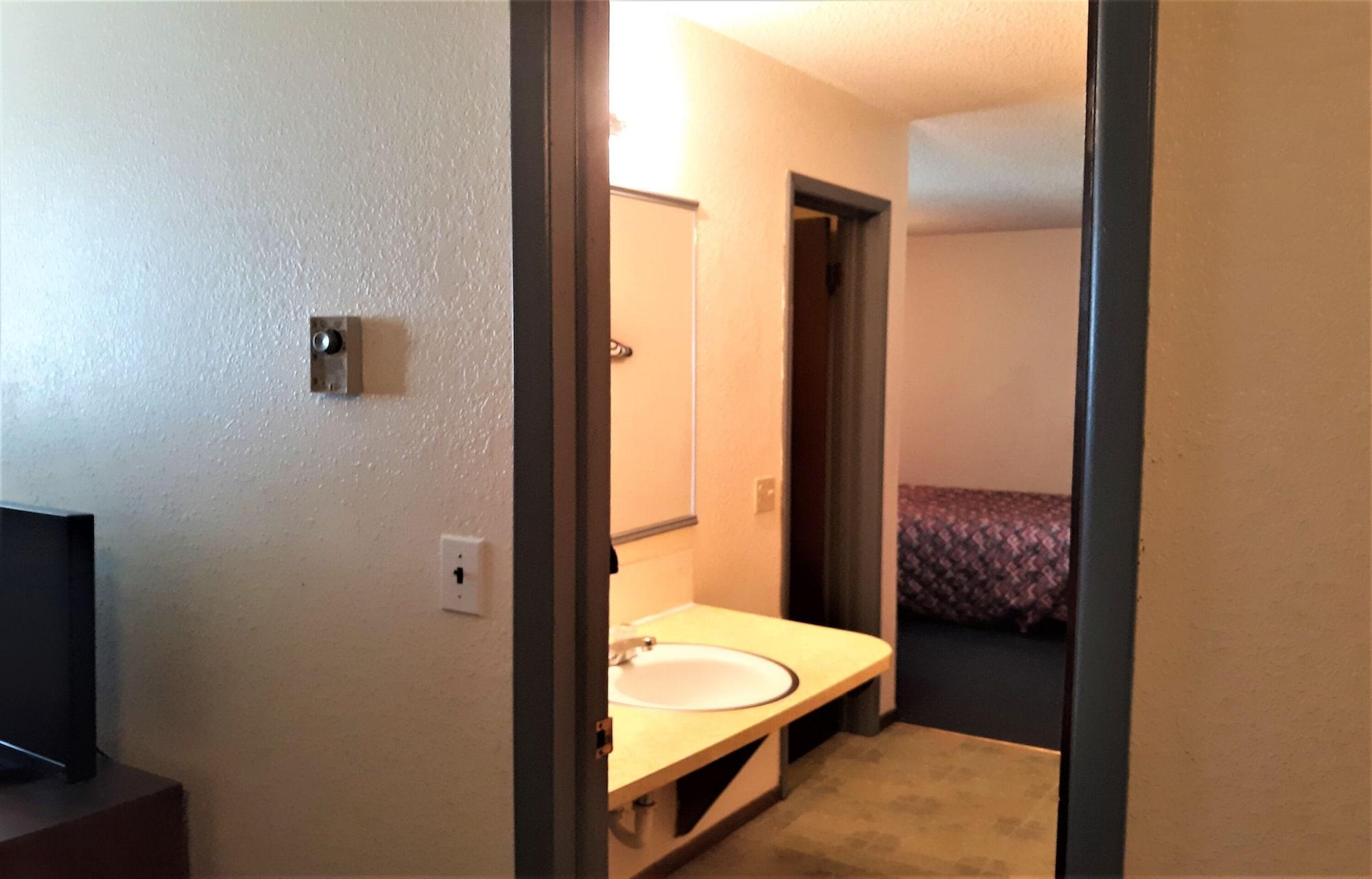 Oyo Hotel Cheyenne Wells - Us 40 Экстерьер фото